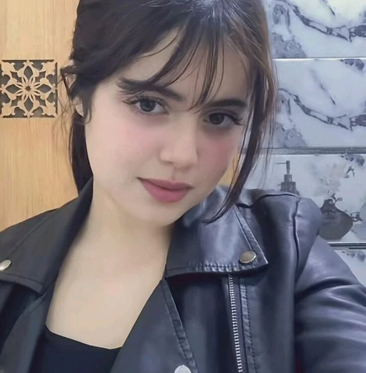 دردشة Charmota_1 الجنسية دون اتصال