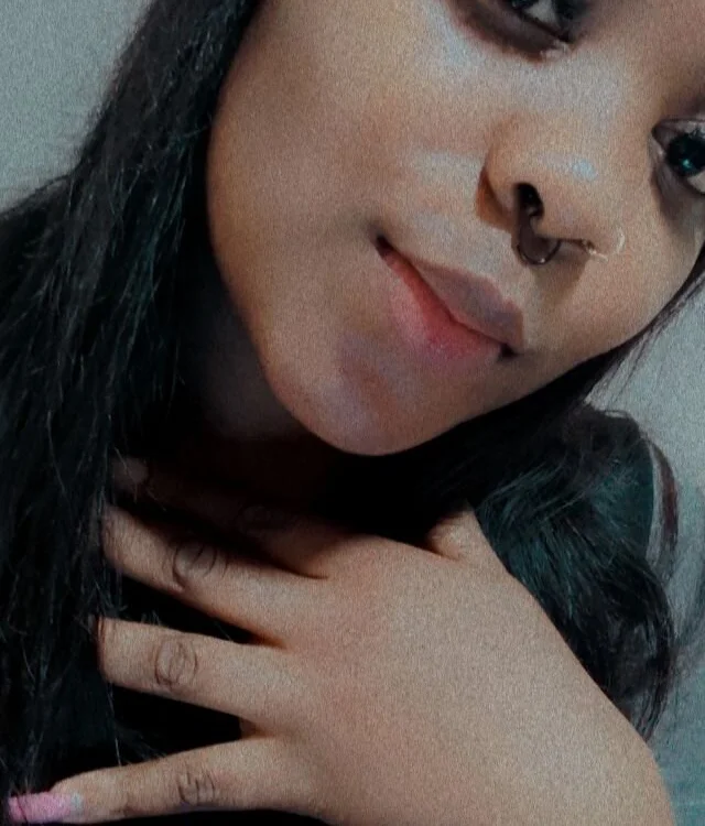 aleja17_xxx's Offline XXX Chat