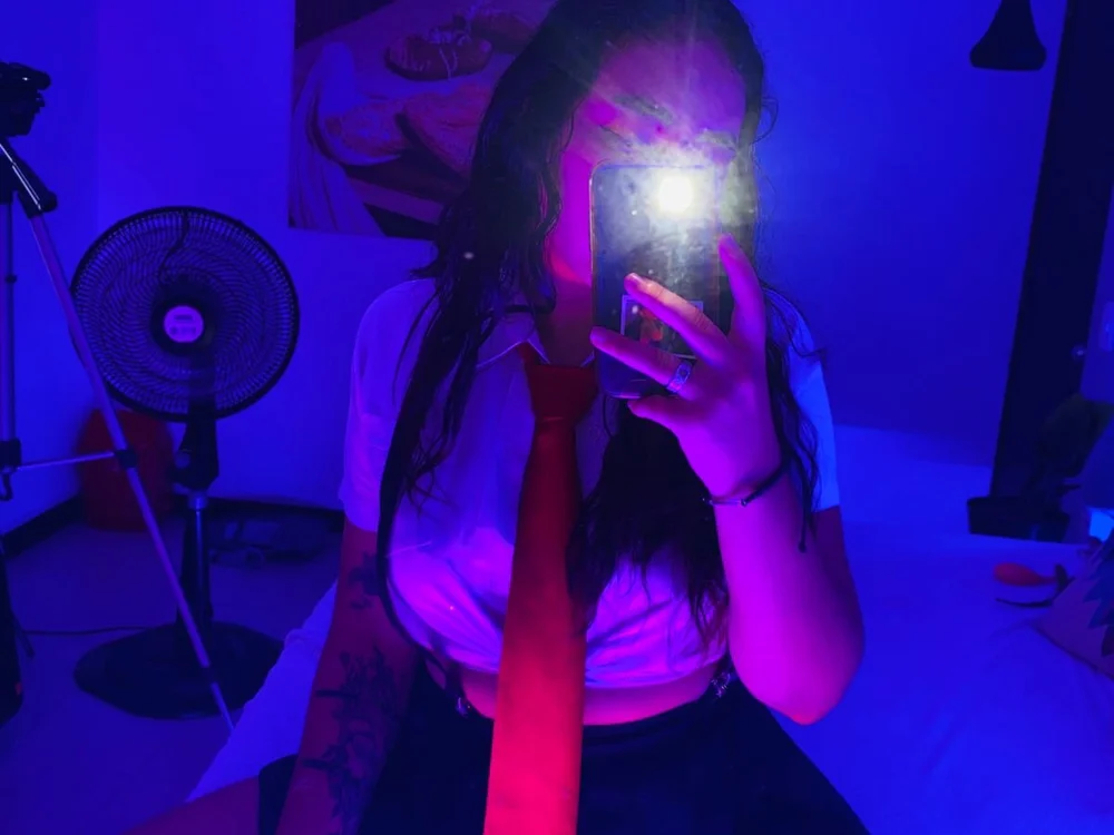 دردشة rose_smitth الجنسية دون اتصال