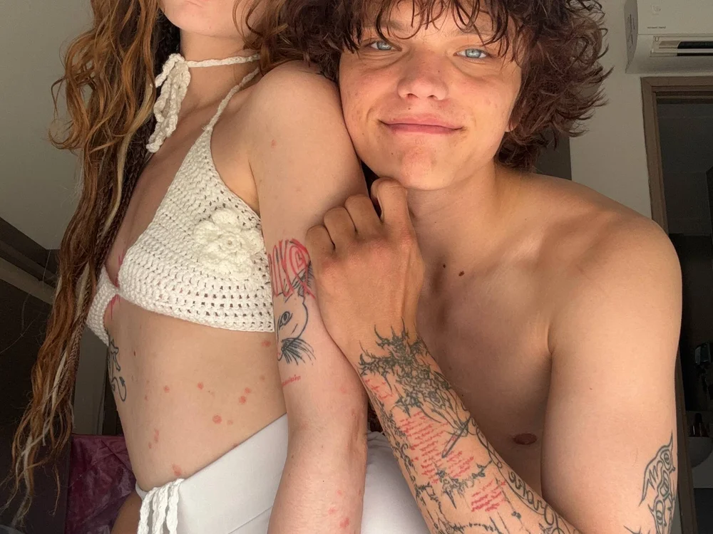 ZettaSewester: офлайн-секс-чат