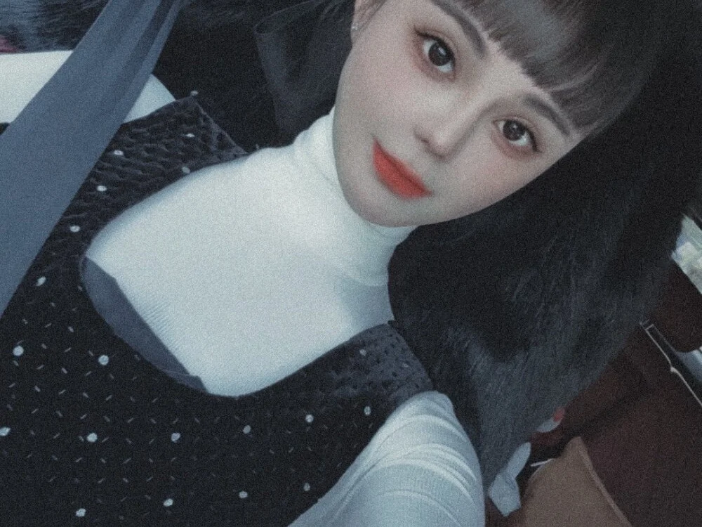 sexybeauty0123 离线XXX聊天