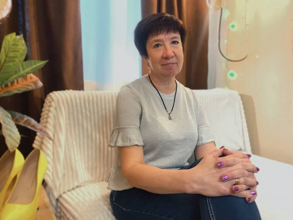 EllaPork's Offline XXX Chat