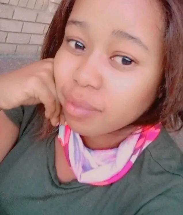 Offline XXX chat EbonyAssDoll