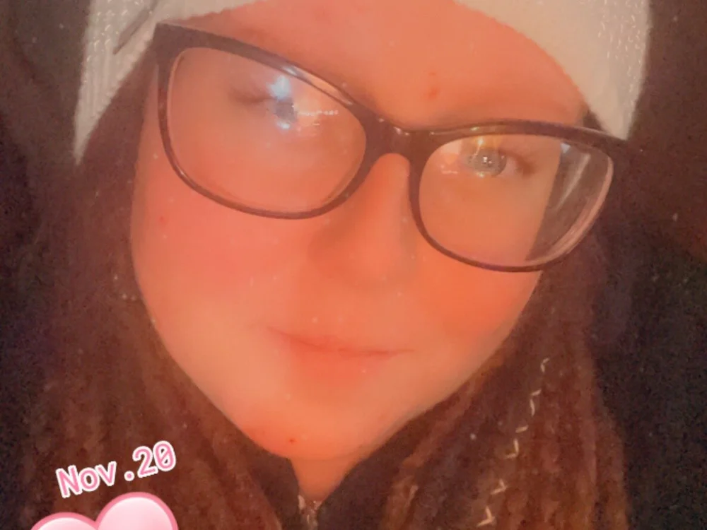 CumInside8682's Offline Chat Room