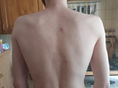 JohnyHugeHoleCam profile