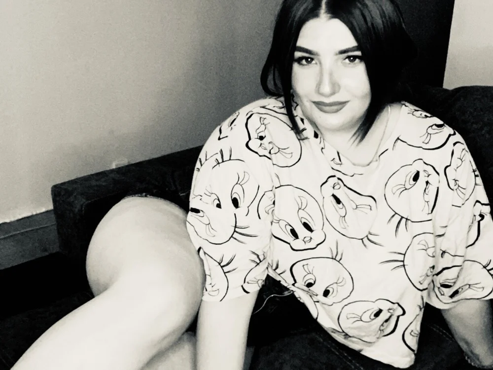 AnnaKissesss' Offline XXX Chat