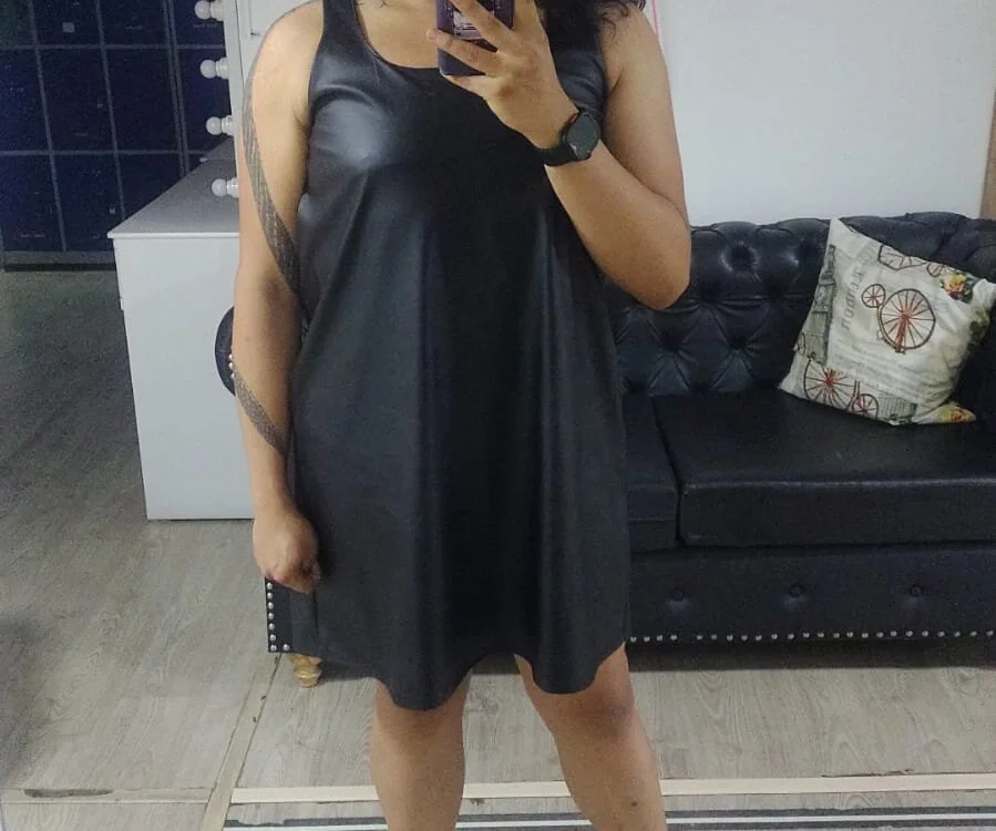 Ariana_rodriguez_05: офлайн-секс-чат