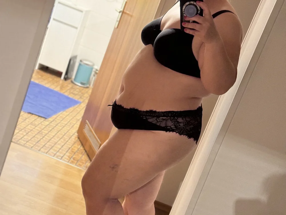 naughty_neighbours' Offline XXX Chat