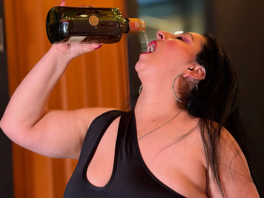 Agata_thompsonn Offline XXX chat