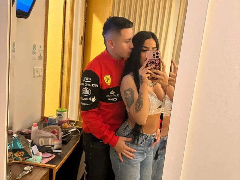 tamy_ian's Offline XXX Chat