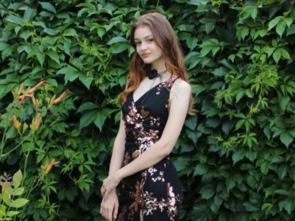 Chat XXX en directo de ElzaTuccillo