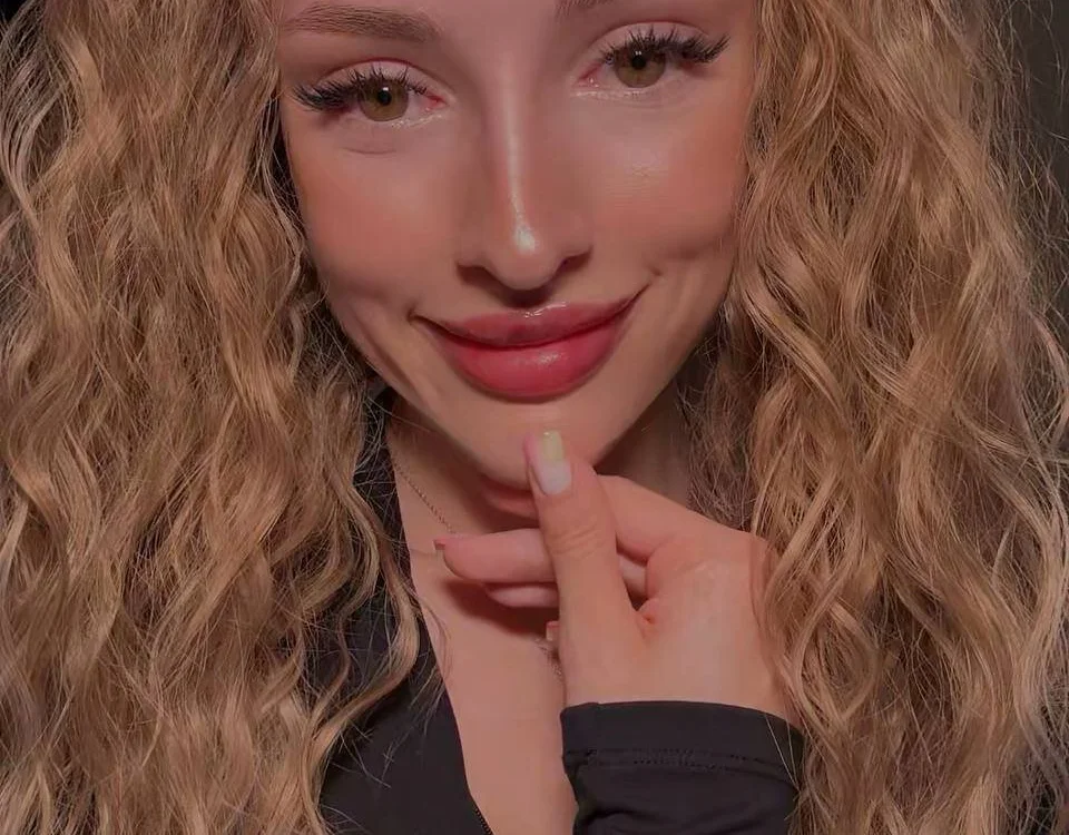 ItsMillie অফলাইন XXX চ্যাট