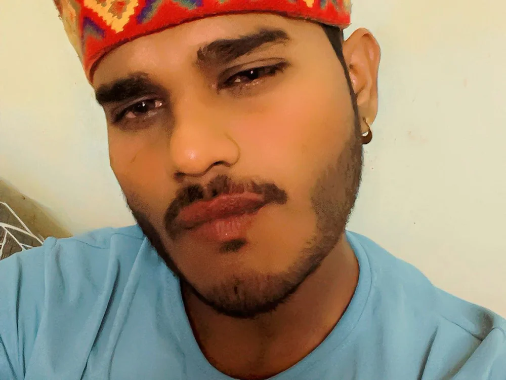 ห้องแชทออฟไลน์ของ Rudra____singh