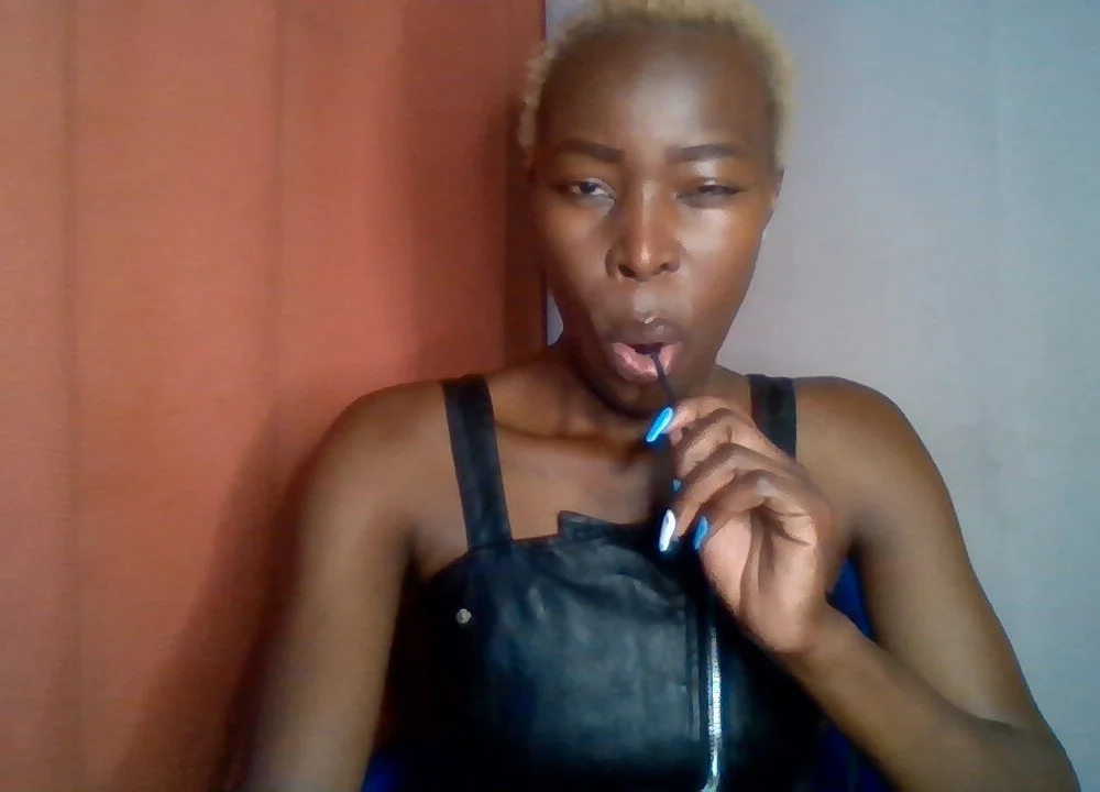 VintangeC Offline XXX Chat