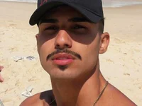 vitinho2111's webcam live show