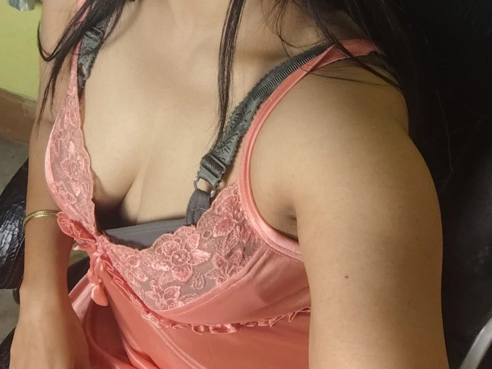 Ishaa_03: офлайн-секс-чат