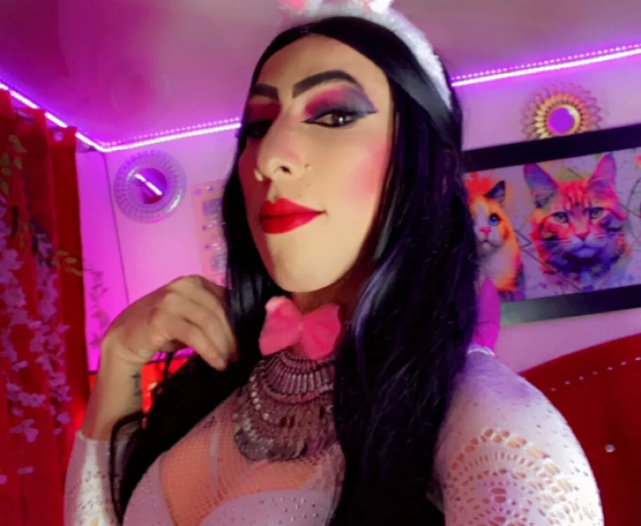 Sasha_monrroe33's Offline XXX Chat