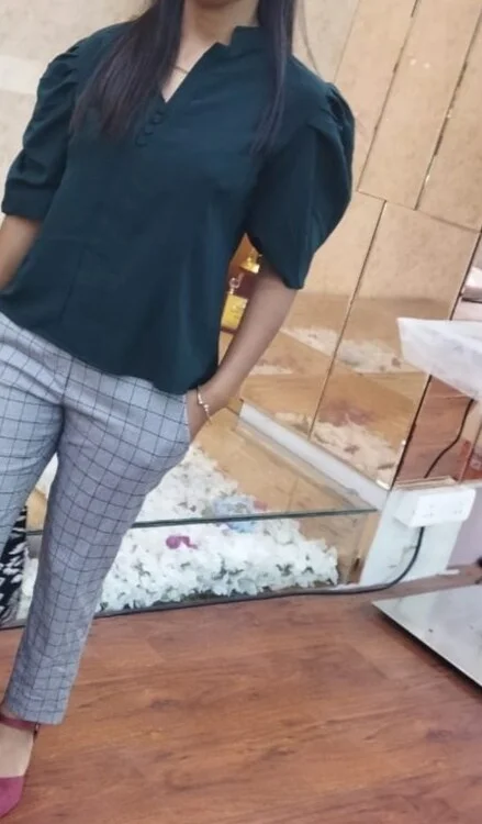 Hotty-Divya cam model