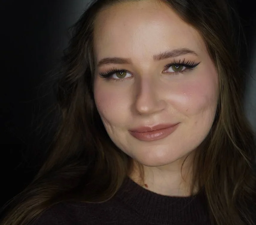 Chloe_wayy's Offline Chat Room