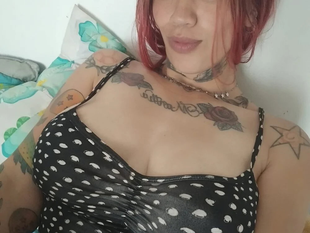 PhiliaShekinah1 Adlı Modelin Çevrimdışı XXX Sohbeti