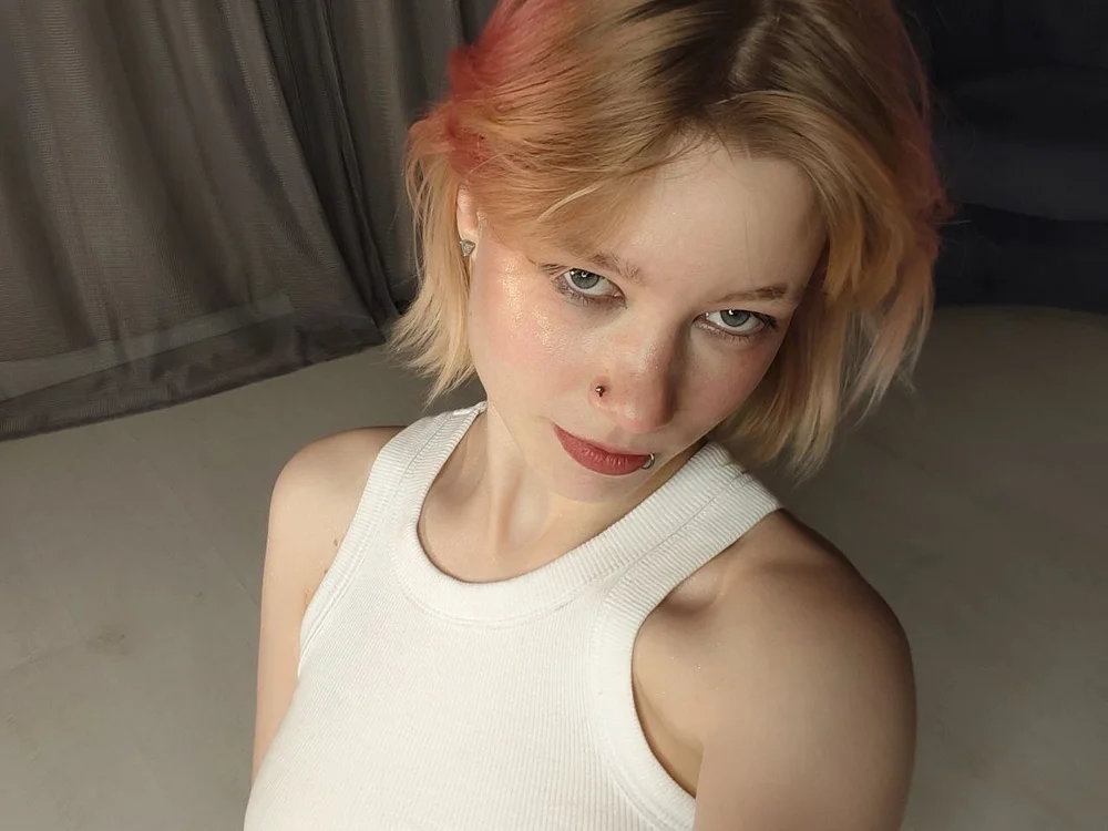 แชท XXX ออฟไลน์ของ JerricaEtter