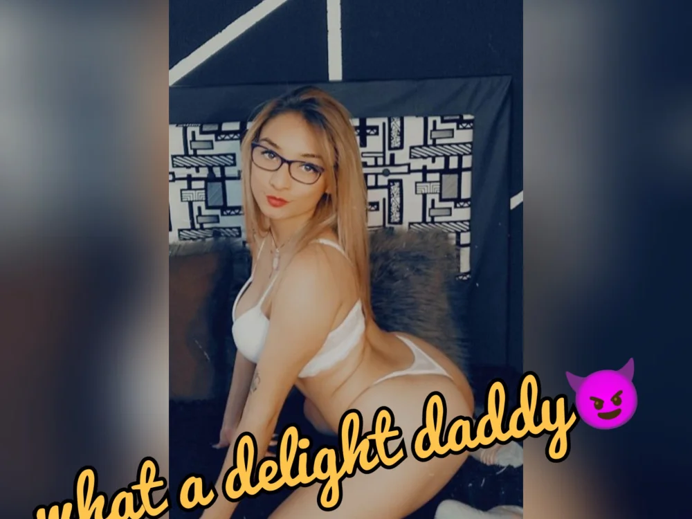 sarah_funny's Offline XXX Chat
