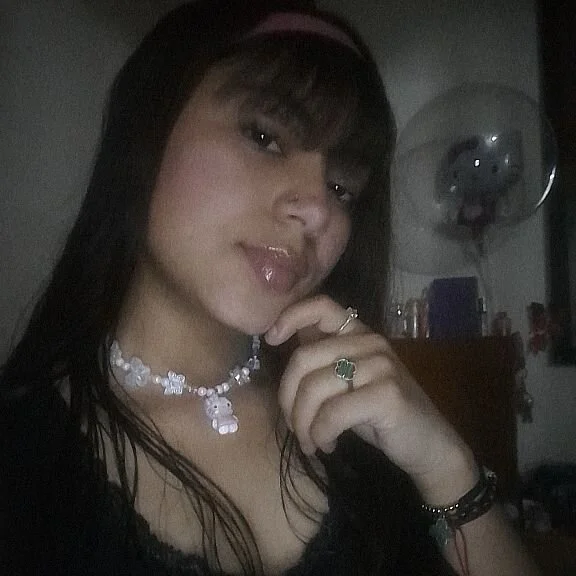 Офлайн-чат XXX emilianadm