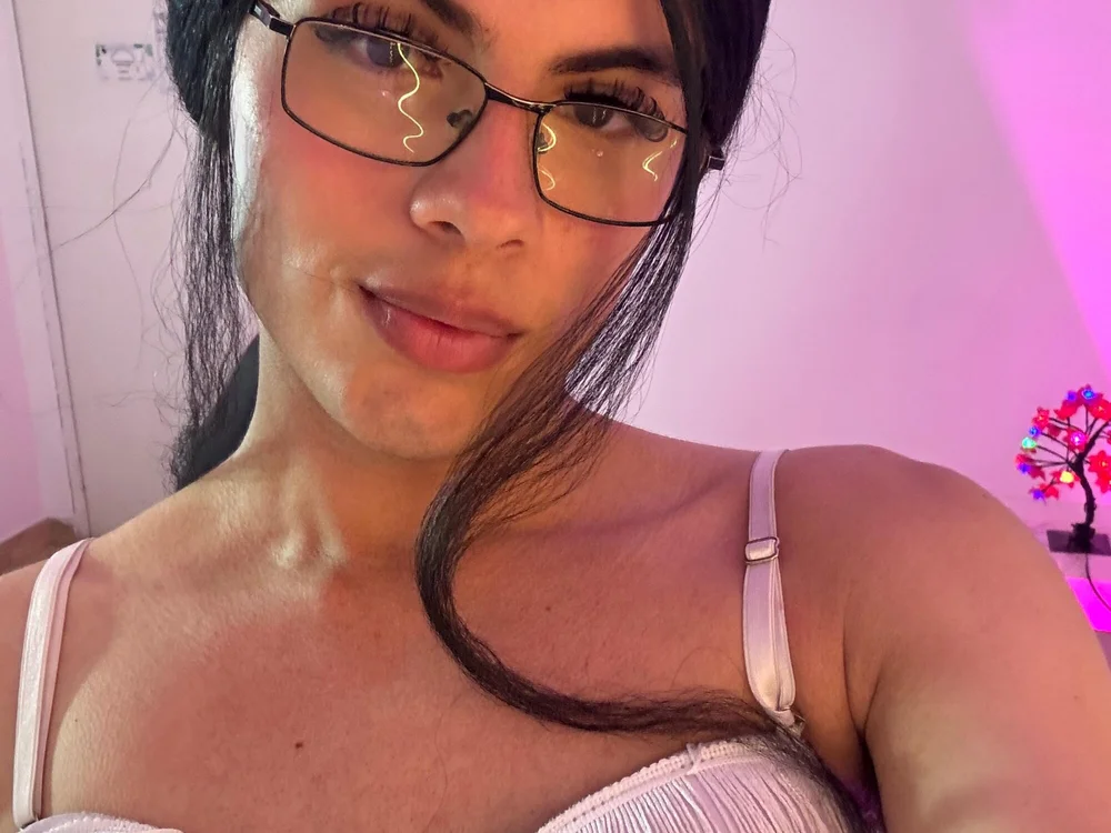 samu_tayn Offline XXX chat
