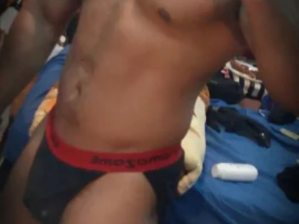Ubraette - Male webcam sex chat