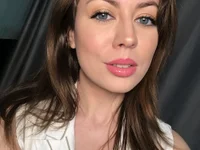 GirlfriendNina's webcam live show