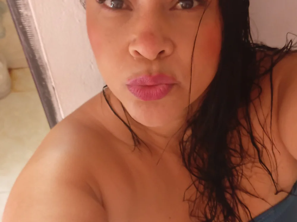 AlaihLatincurvy's most recent online preview
