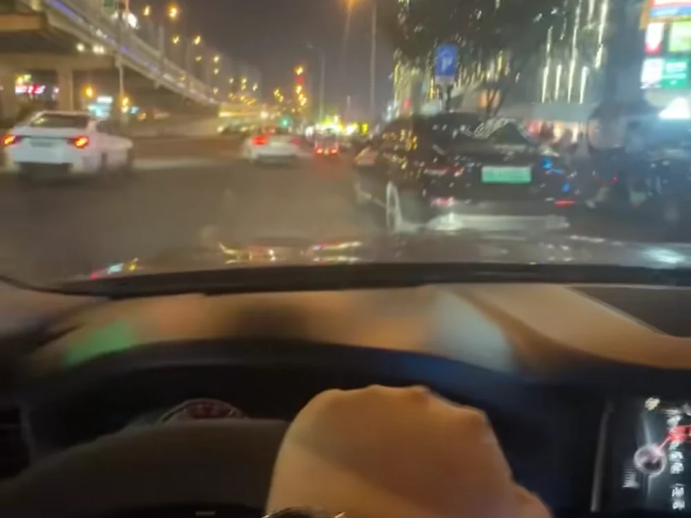 qwekissok Obrolan XXX Offline