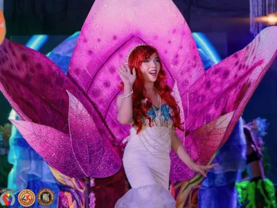 Scarlet_foxxxx profile