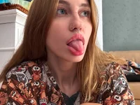 Dita_Redrum's Offline Chat Room
