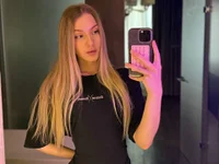 blondinkaa: απευθείας συνομιλία ΧΧΧ