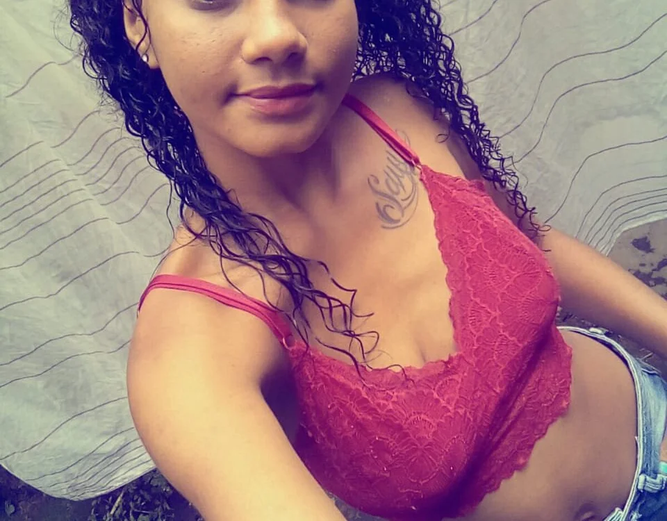 LAQUEENBLACK offline chatrum