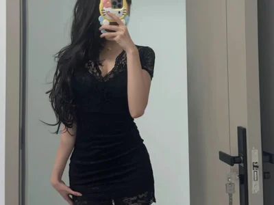 Sunflower-77 on StripChat