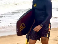 hotsurfista's webcam live show