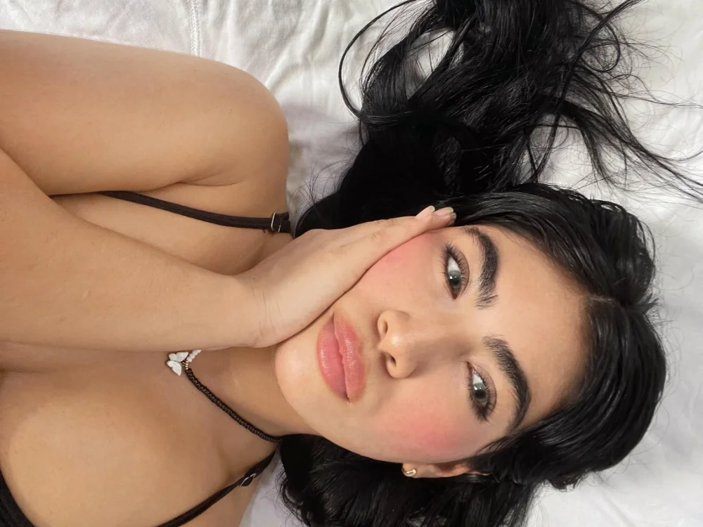 NatalieLove27's Offline XXX Chat