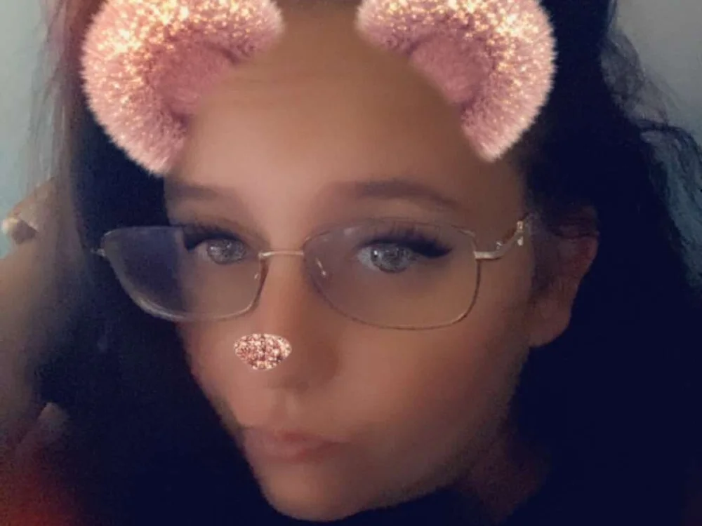 sabrina670's Offline XXX Chat