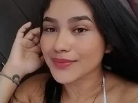 Sami-Queen Adlı Modelin Canlı XXX Sohbeti