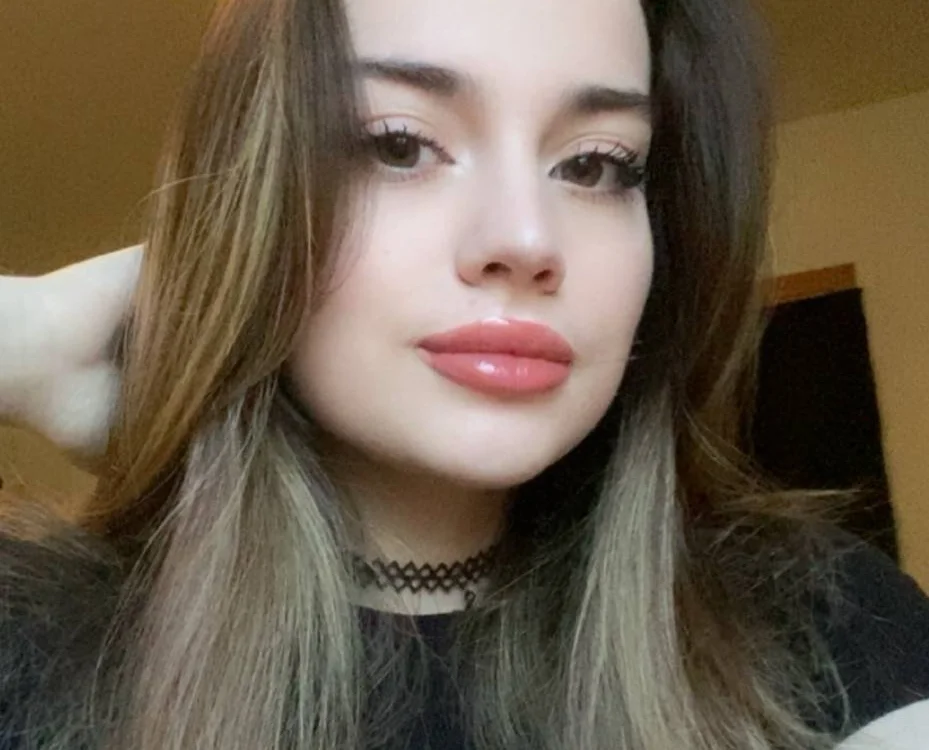 EllanMull's Offline Chat Room