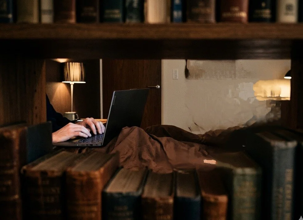 Offline XXX chat modela Peeking_Bedroom_JP