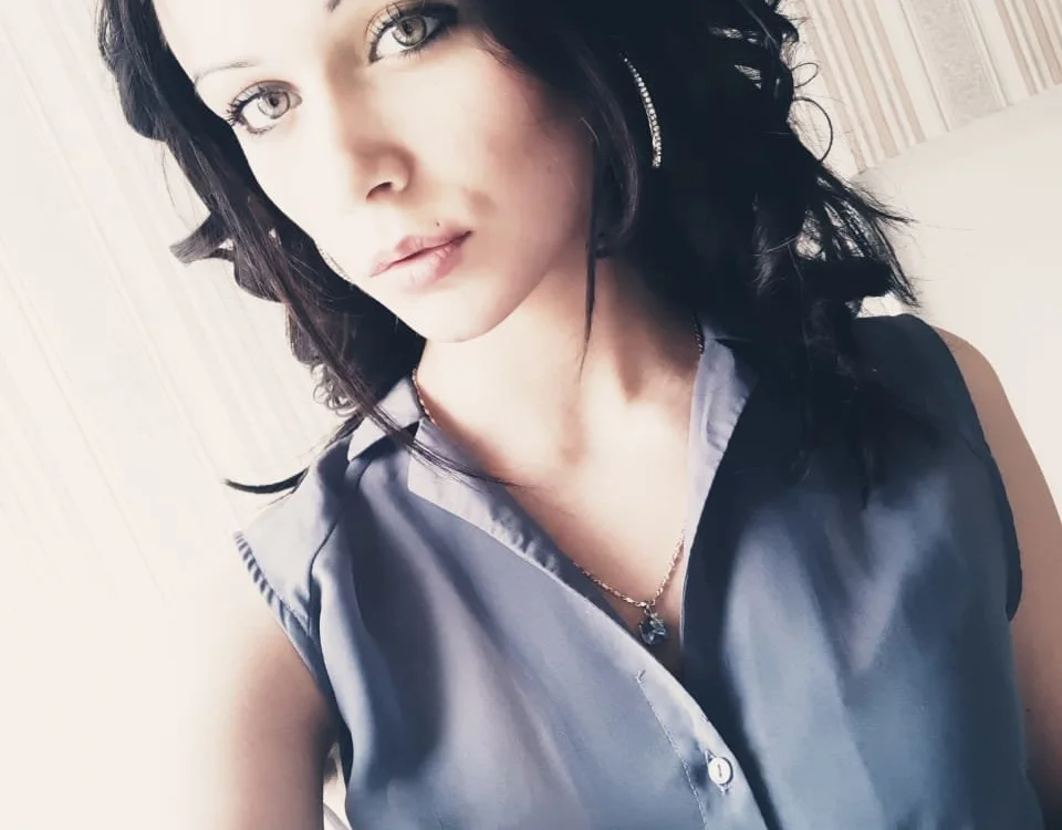 ADRIANA_DAVIS' Offline Chat Room