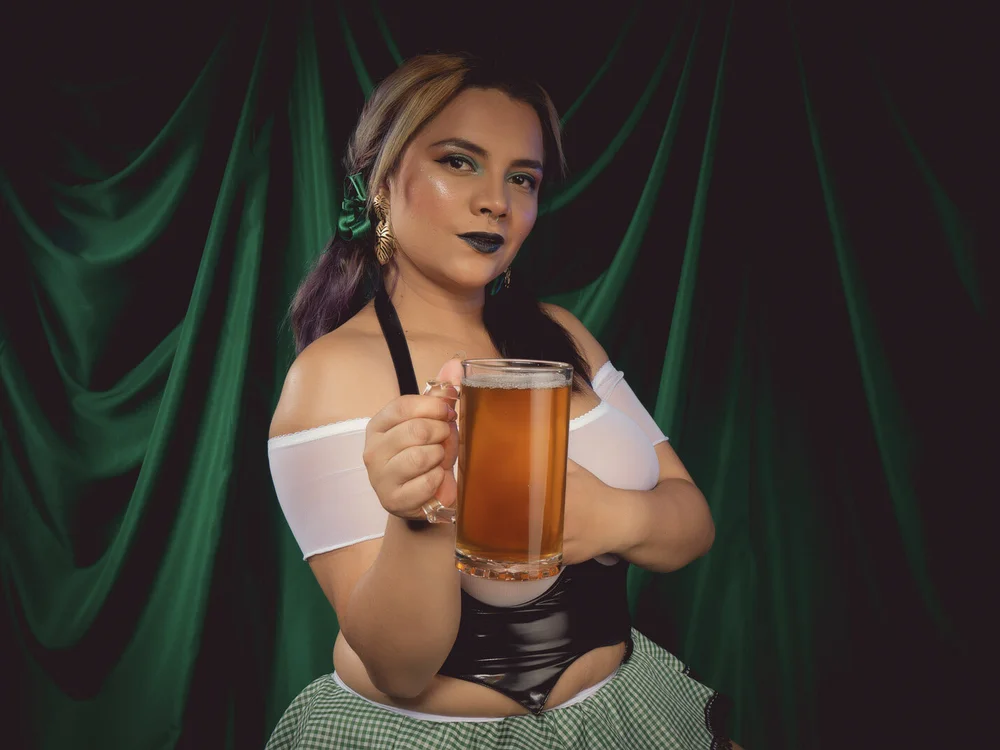 Kiara_Cruz__'s Offline XXX Chat