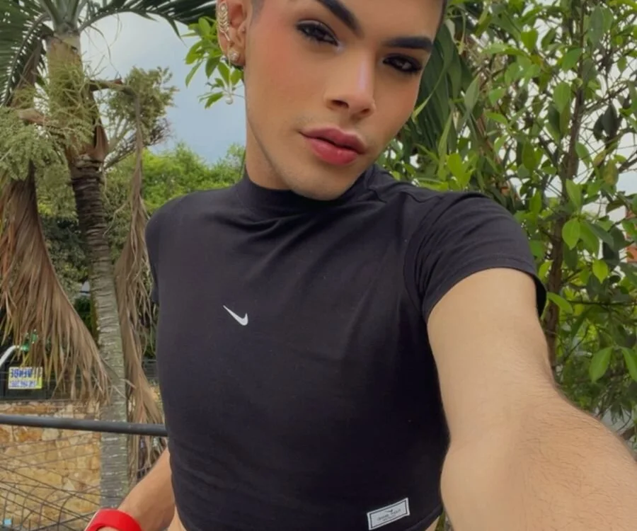 Offline XXX chat modela Ares_Cam1