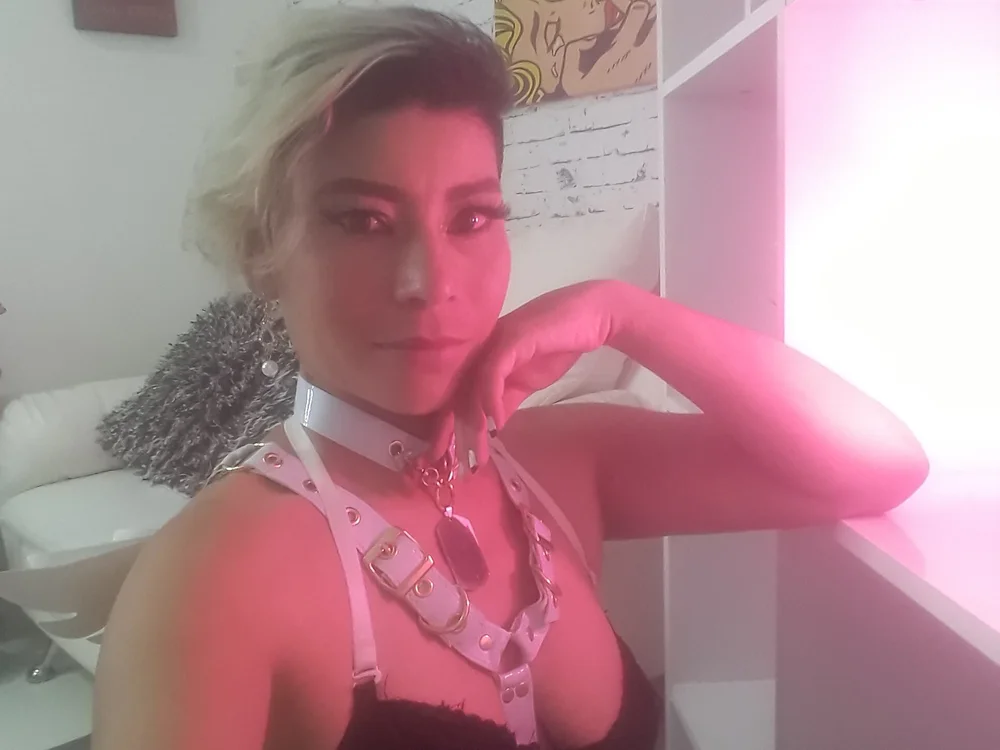 diane_fergusson cam model