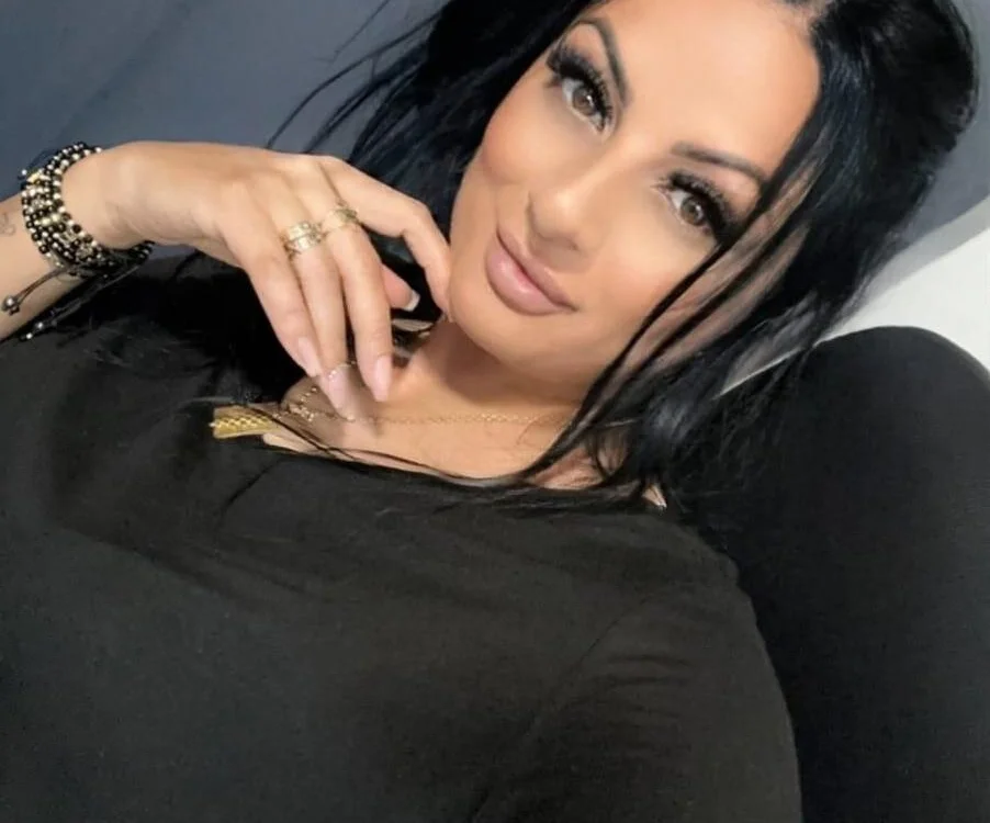 VixenSelena's Offline XXX Chat