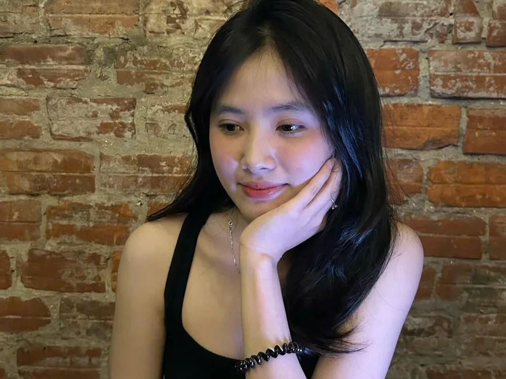 Anna_2k5 offline chatrum