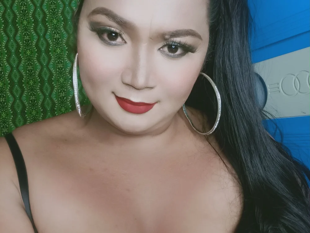 TSbigmama: офлайн-секс-чат